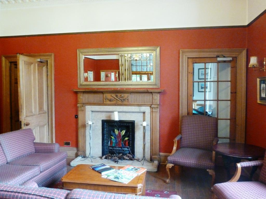 Altamount House Hotel Blairgowrie and Rattray Exteriör bild